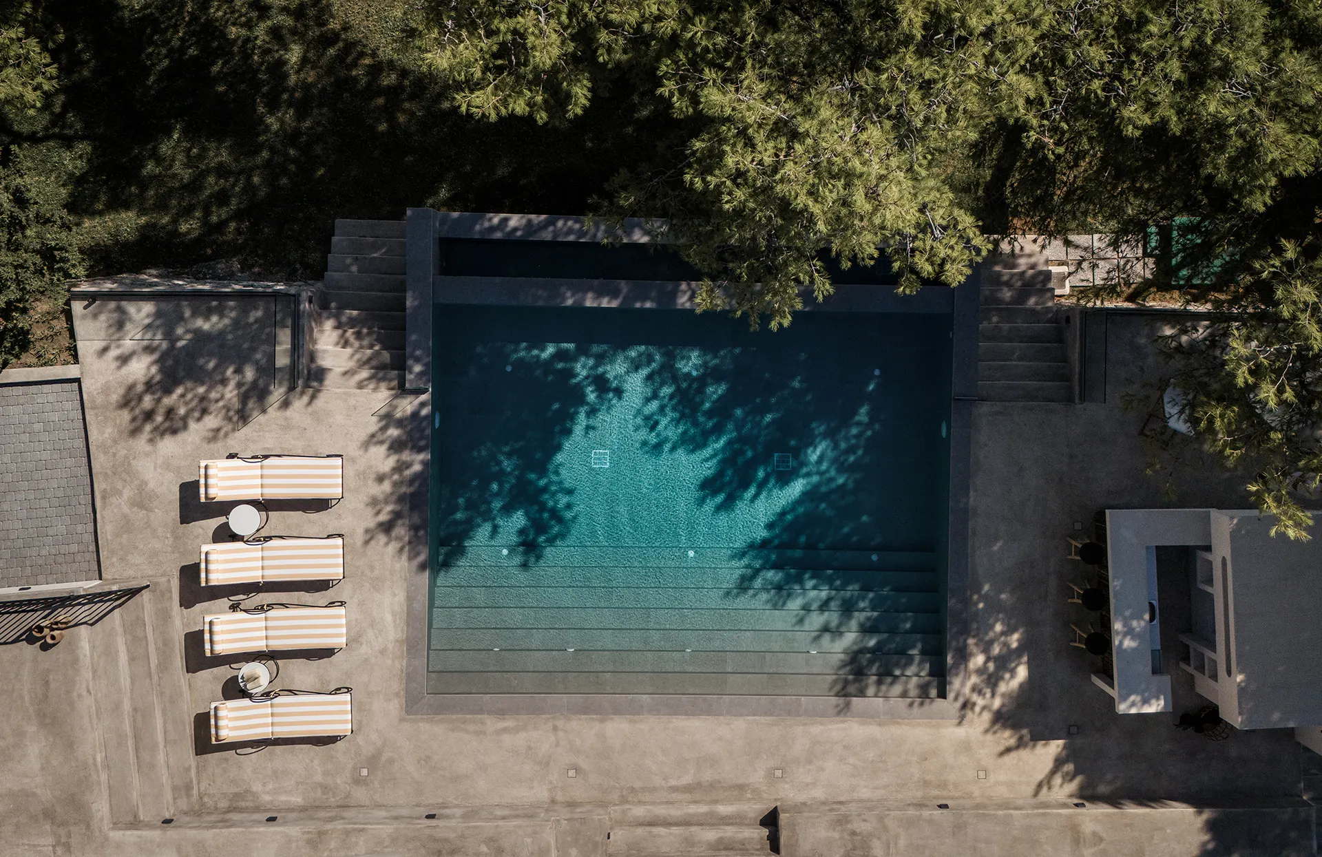 The Bozonos Villa provide a sumptuous home away from home and elegantly designed to comfortably accommodate large families.